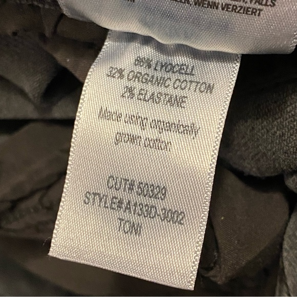 AGOLDE feral faded black dark gray Toni mid-rise straight leg frayed hem jeans - Picture 13 of 15